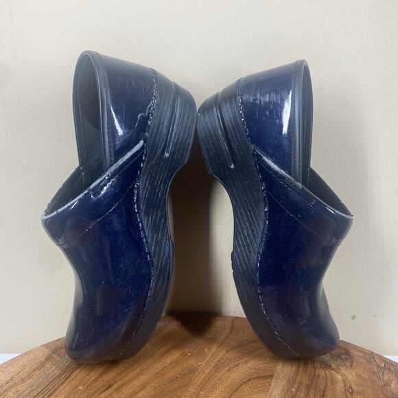 Dansko Professional Clogs Womens Navy Blue Size 37 Size 7 Patent Leather Shoes - Picture 6 of 9